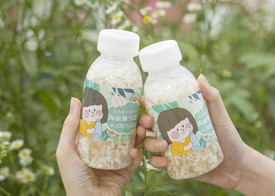 400ml 14ozの豆乳の茶は水分が多い耐熱性正方形のプラスチック ジュースのびんをびん詰めにする