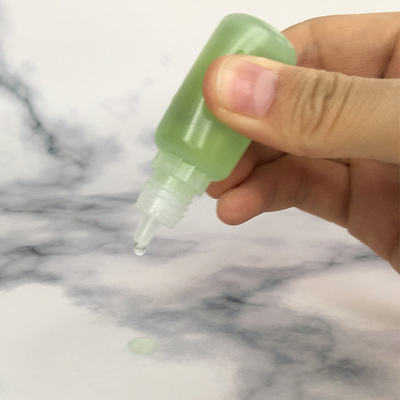 制御された配給のためのスクリューキャップ密封プラスチックドロッパーボトル