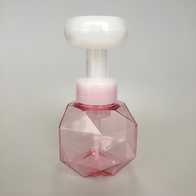 表面に印刷されたロゴ付きの白い50mlの泡剤ボトル