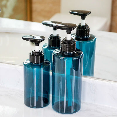 PETカラー プラスチックローションボトル 透明 フリップトップ 閉じるタイプ 液体の容易な配送と安全な保管のために設計