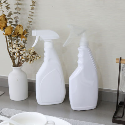 トリガースプレーノズル、一貫した正確な塗布のための容器の絞り