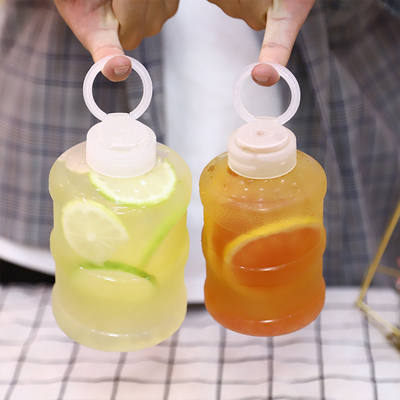 モダンなプラスチック製の乳茶ボトル 隔熱 漏れ防止 デザイン 様々な容量 透明またはカスタマイズ 色