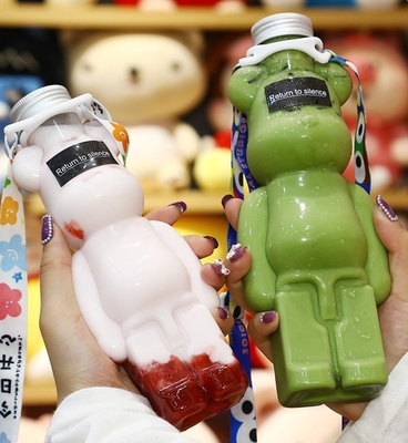 漏れ防止 プラスチック製のミルクティーボトル ハンドル付き 120ml-500ml 容量 方形 丸い形