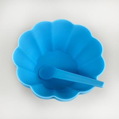 蓋にネジを掛けられた,隔離された現代のミルクティーボトル 0.5kgの重さ,四角丸いデザイン