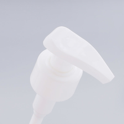 水晶透明プラスチック PMMA 化粧液ボトルセット