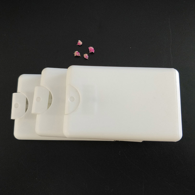 カスタマイズされた丸いプラスチックローションボトル フリップトップキャップとラベルデザイン