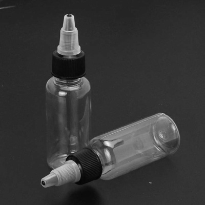 適用器付きのプラスチックスクリュートップ液体ボトル