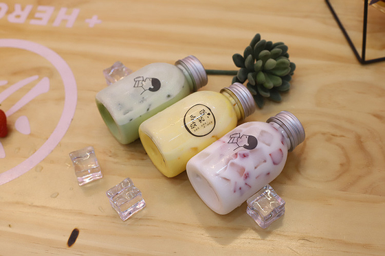 透明な再利用可能なスクリュー 蓋のプラスチック泡茶のジュース