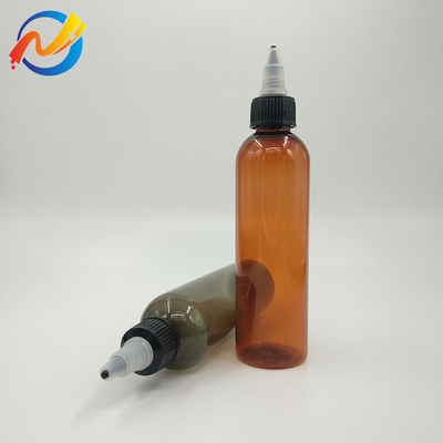 100ml クリアな液体で満たされたプラスチックボトル