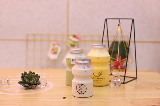 Water-Friendly Bubble Tea Jugs in Medium Size Perfect for Your Shop