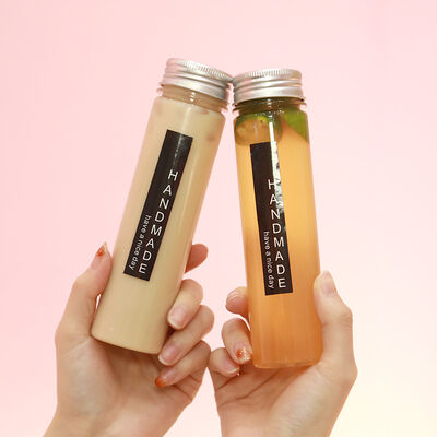 Leak proof Milk Tea Bottles Plastic Screw on Lid Durable Reusable Containers Ideal for Beverage Packaging and Storage