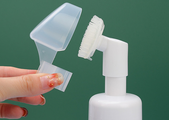 120ml 150mlのシリコーンのブラシが付いている顔の洗浄泡のびん