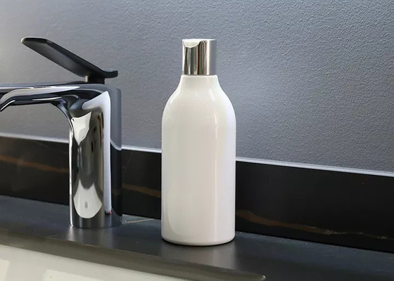 OD 21mmのSSポンプを搭載する22mm空の構造のプラスチック ローションのびん