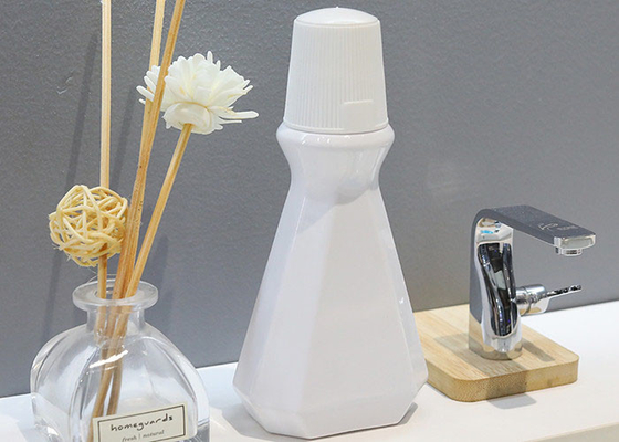 180mlプラスチックうがい薬のびんすべり止めの白いペットびん