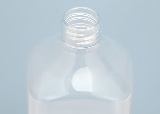 ポンプ ディスペンサーが付いている空の明確なプラスチック ローションのびん