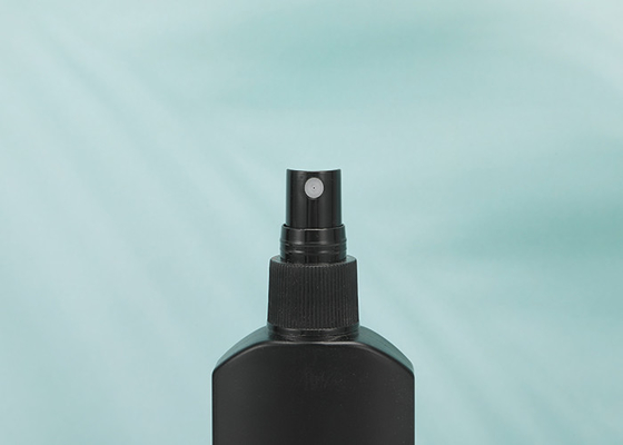 ペット正方形の平らなスプレーの良い霧は香水手のsanitizerのための120ml黒をびん詰めにする
