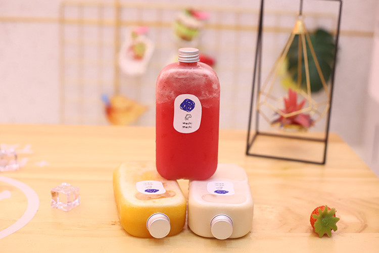 スクエアと丸い 透明な飲み物 漏れ防止の螺栓付きのミルクティーボトル