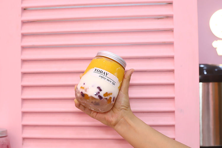 漏れ防止 スクリップ付き蓋付き ミルクティーボトル 中型飲料 飲料 モダンデザイン